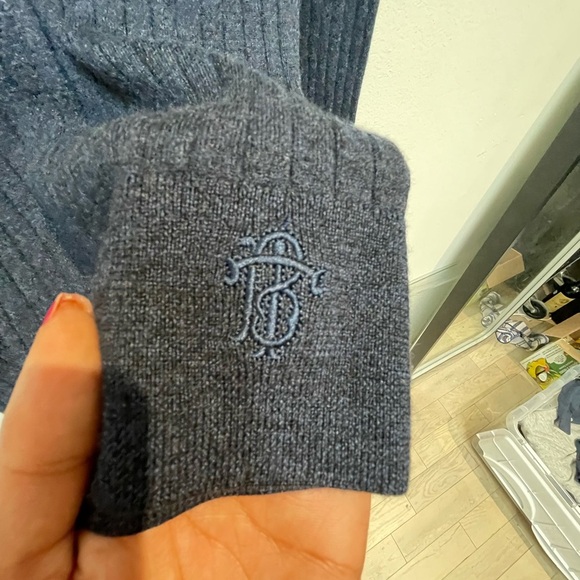 Tory Burch Gray Sweater with Textured Collar - Picture 4 of 6